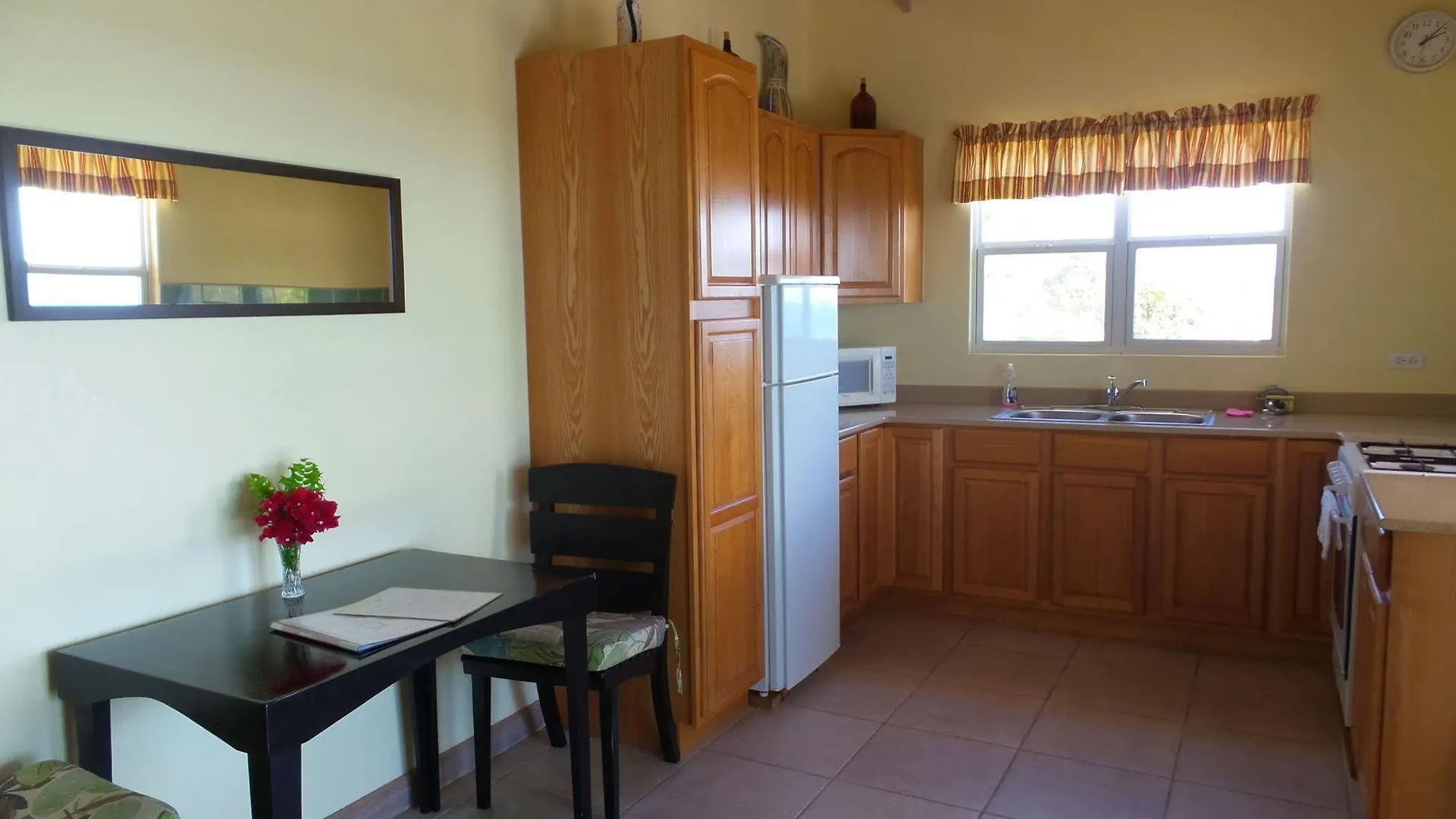 South Coast Ocean View Apartments Urlings 0*,  Antigua és Barbuda